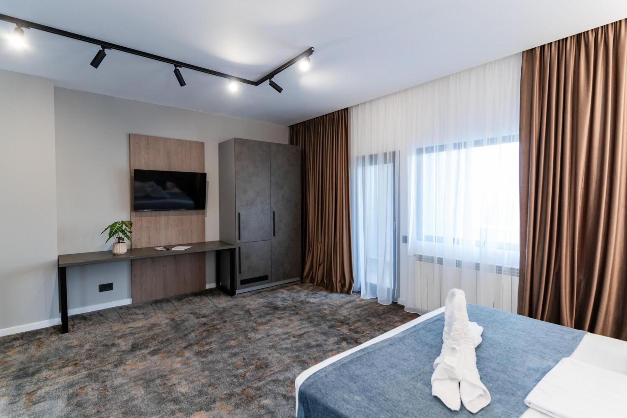 Hotel Luxor Medgidia Eksteriør billede