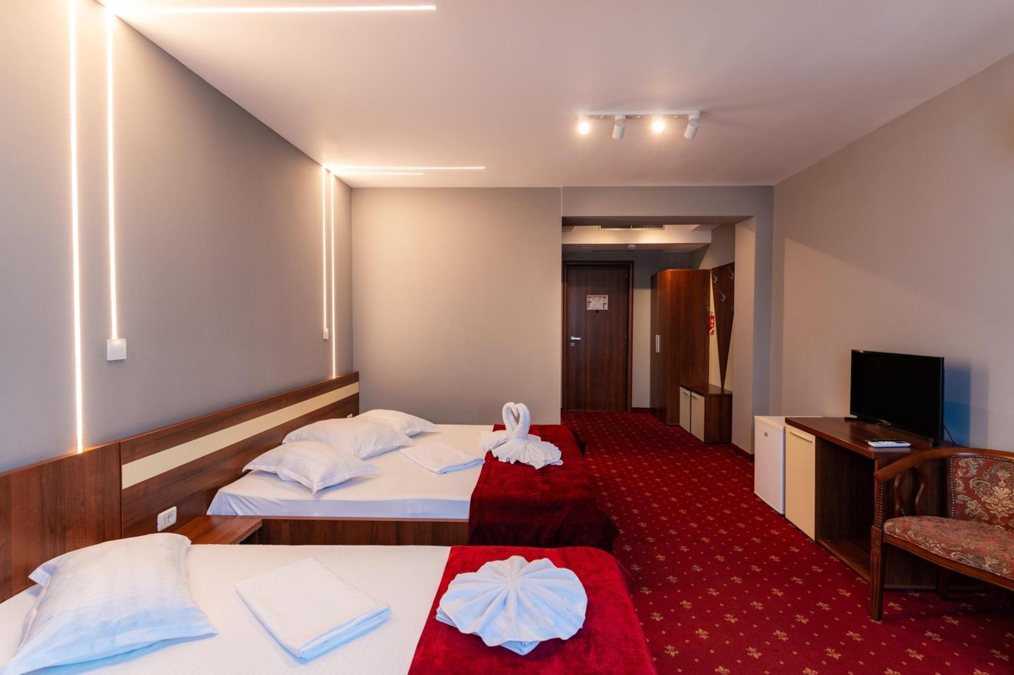 Hotel Luxor Medgidia Eksteriør billede