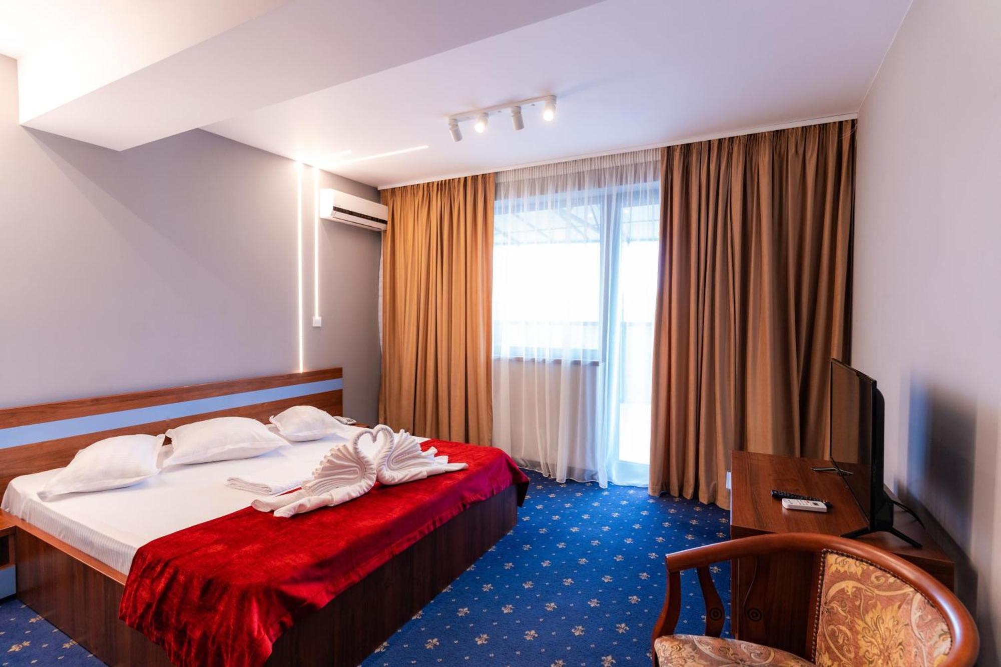 Hotel Luxor Medgidia Eksteriør billede